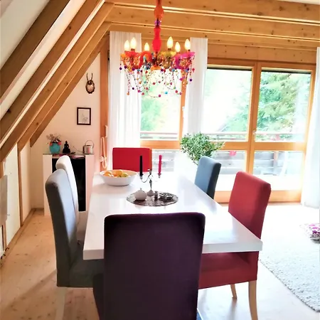 Charmantes Mit Garten Chalet *