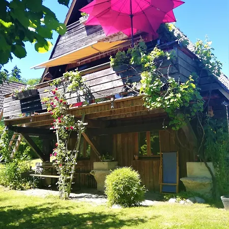 Charmantes Mit Garten Chalet