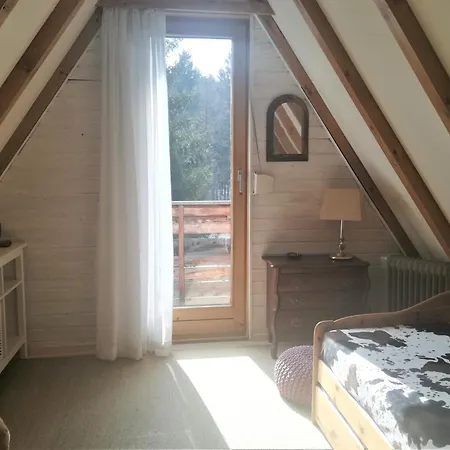 Charmantes Mit Garten Chalet *