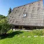 Charmantes Mit Garten 샬레